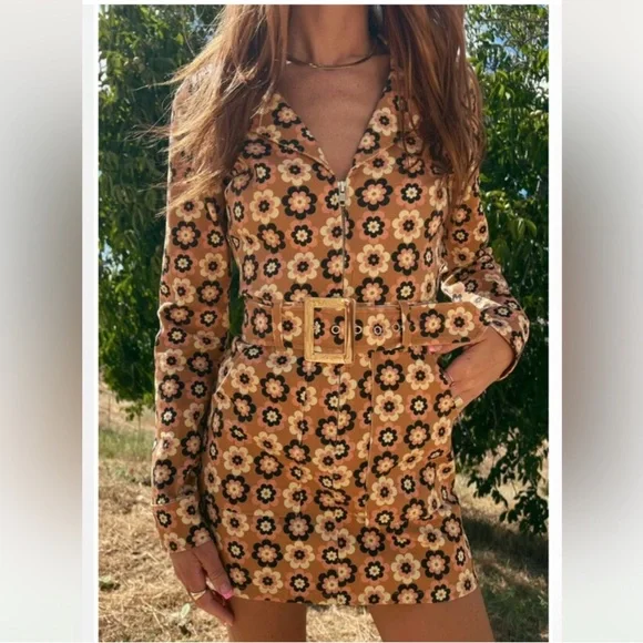 Mu Mu Tan Floral Long Sleeve Dress - Picture 2 of 4